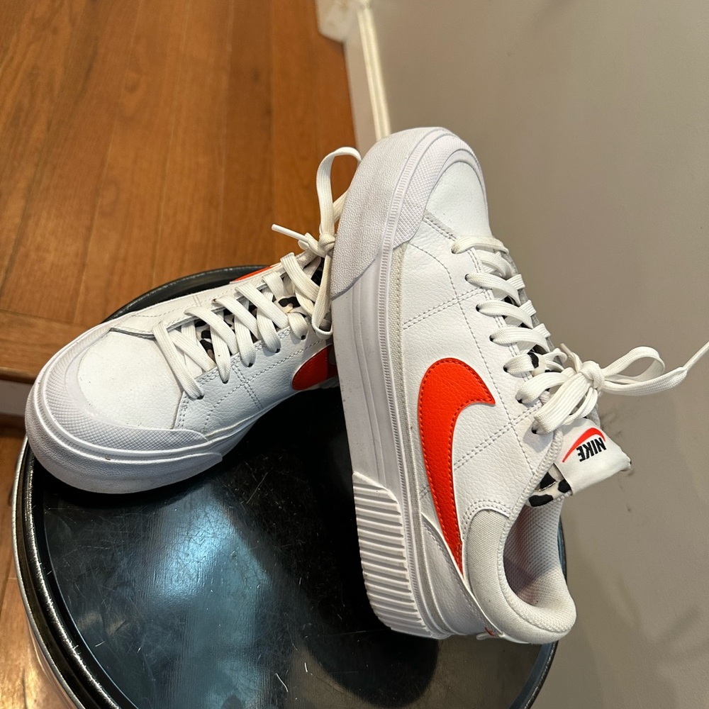 Nike Court Legacy Lift Platform Sneaker